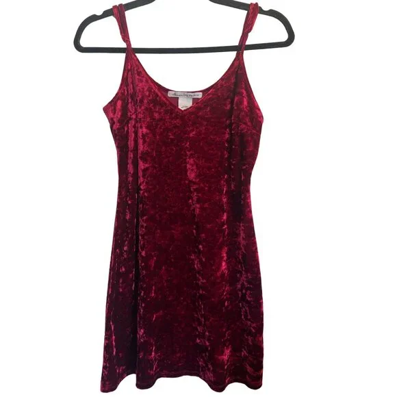 American Rag 90s Red Burgundy Velvet Mini Dress - Picture 2 of 3